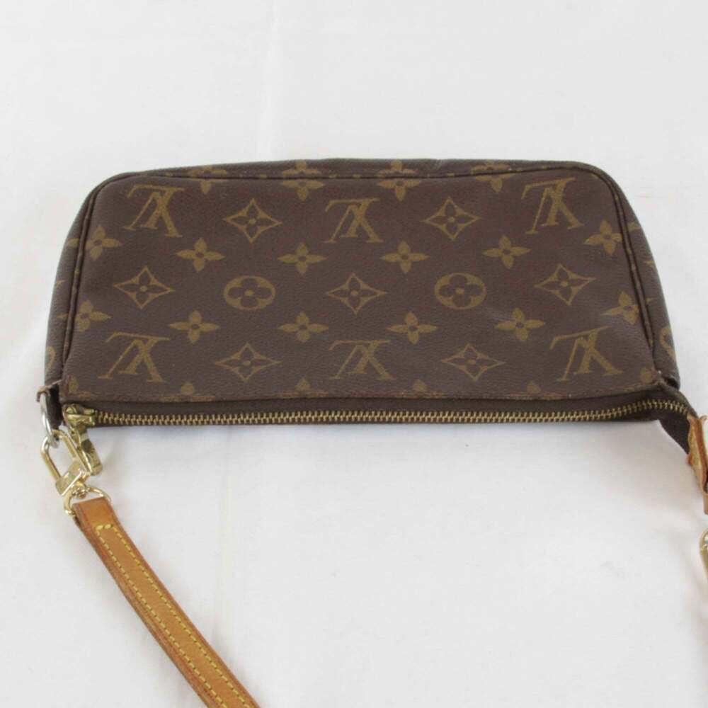 LOUIS VUITTON Brown Monogram Canvas Pochette Shoulder Bag - Picture 6 of 12